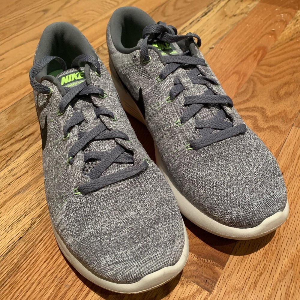 Nike Lunarepic FlyKnits Size 10